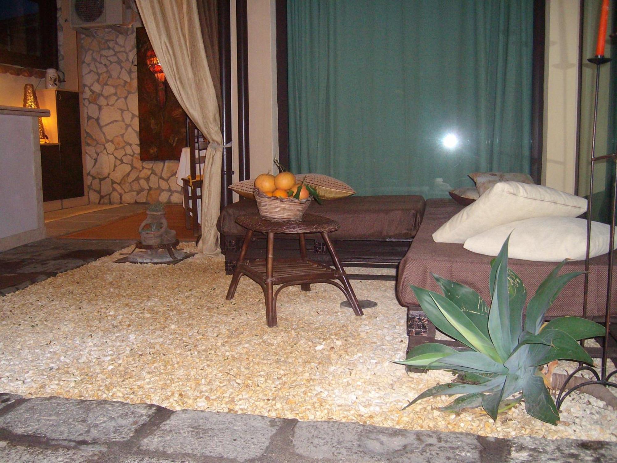 Villa Singola -Sole-Luna-Casavilladusoleil Acireale Exterior photo